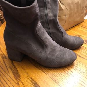 steve madden immense block heel boot